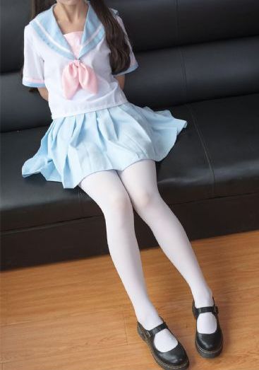 大胸女被c