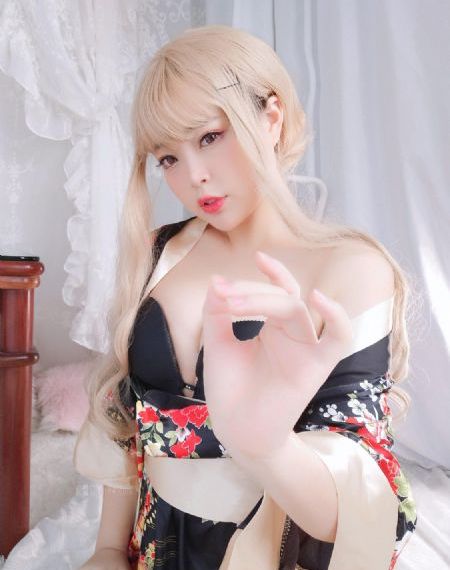 天美传媒在线观看