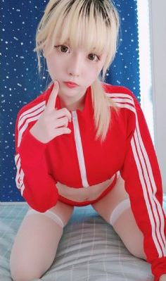《隔壁女邻居》韩国