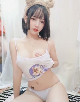 厨房掀开馊了裙子挺进