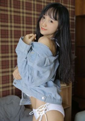 冬日后的樱桃花